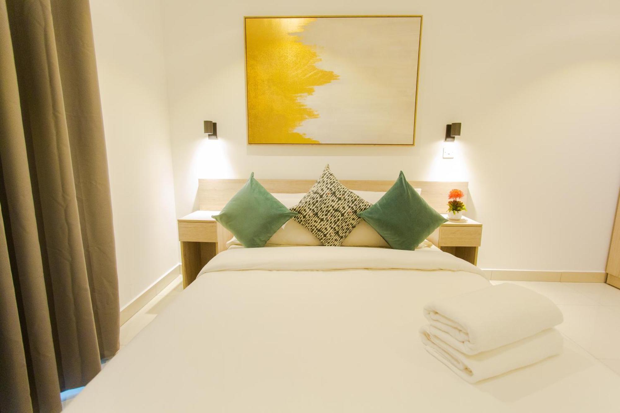 Accra Luxury Apartments @ The Lennox Экстерьер фото