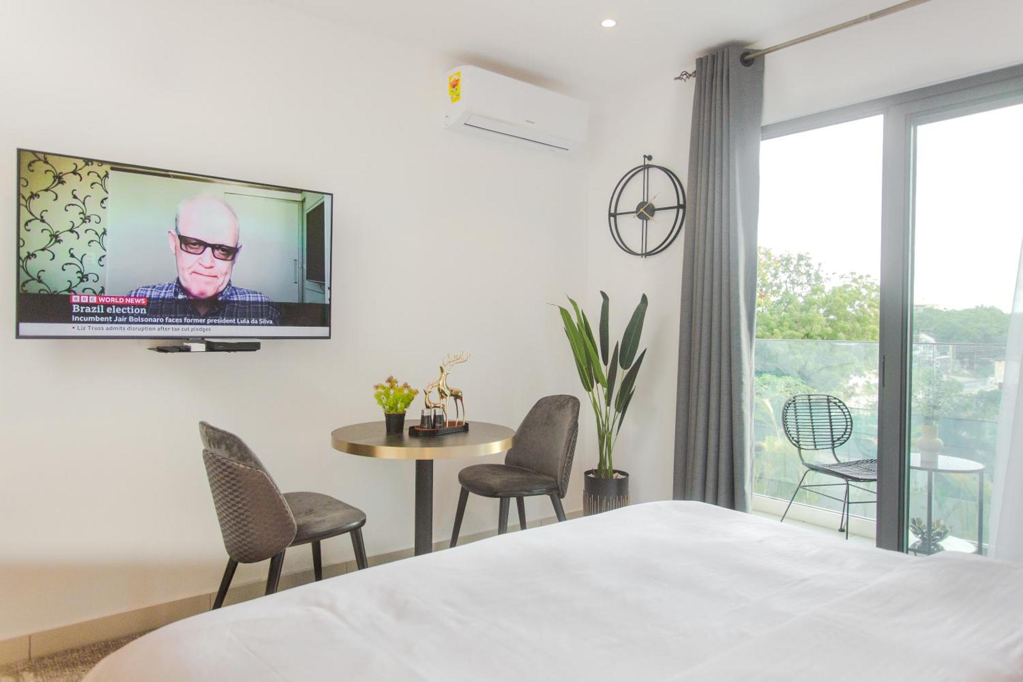 Accra Luxury Apartments @ The Lennox Экстерьер фото